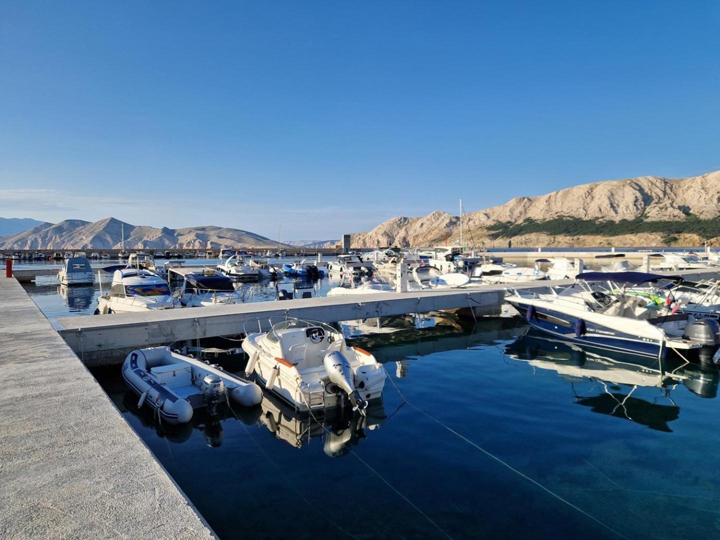 Villa Aquarium Baska  Exterior photo