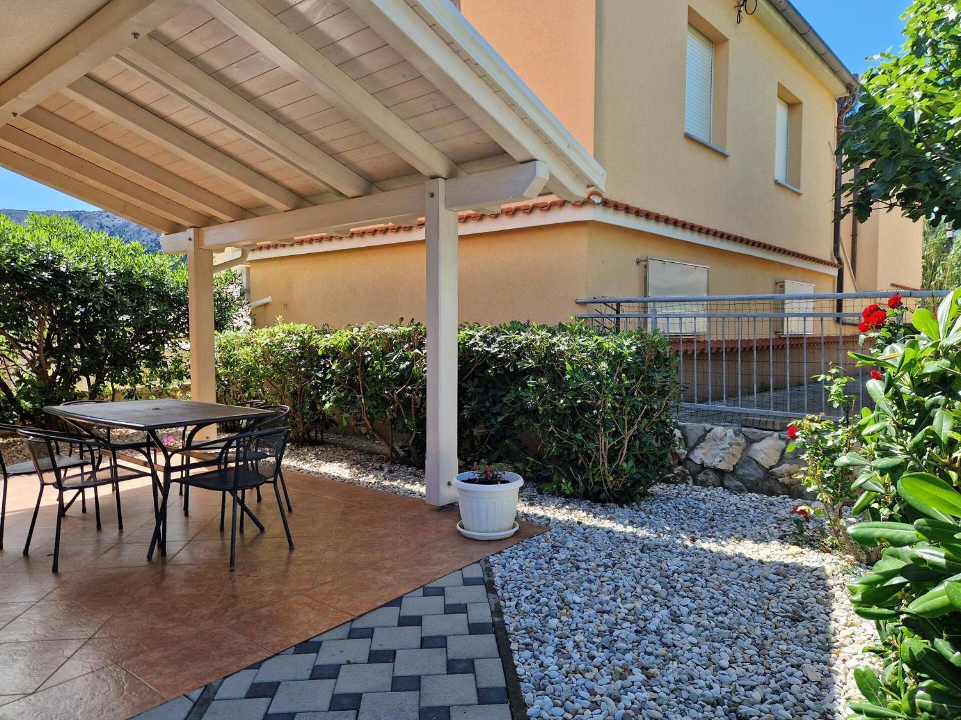 Villa Aquarium Baska  Exterior photo